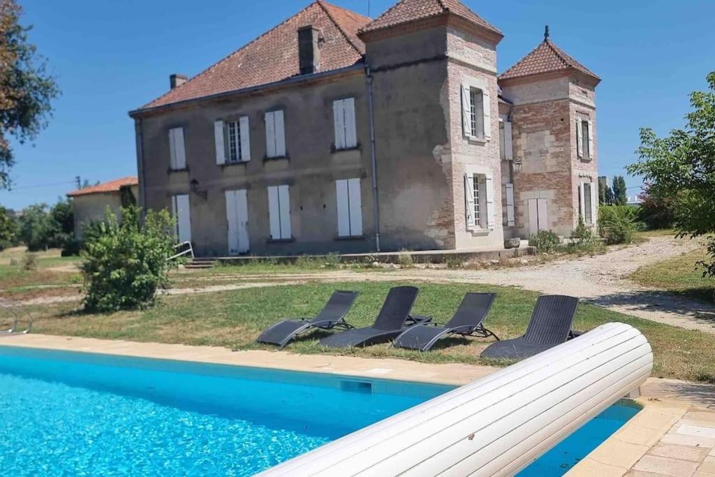 Chateau D'Issandou Golfech 外观 照片